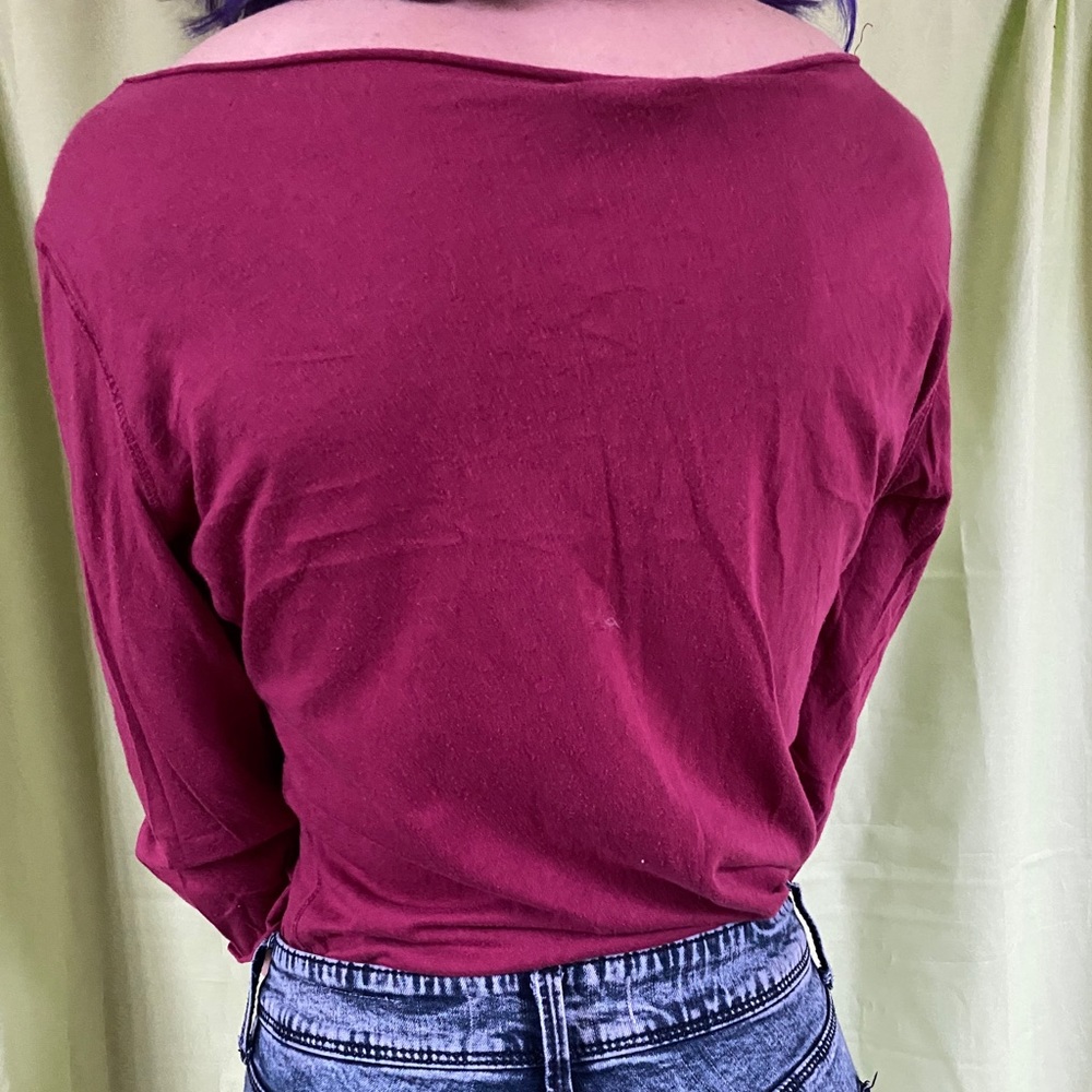 $7 MOVING SALE! Lucky Brand Long Tee - Picture 5 of 8